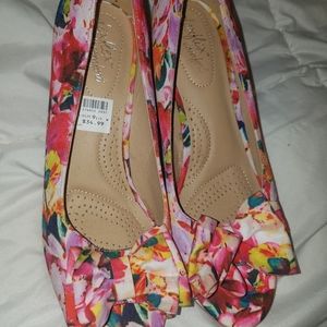 Wedge shoe for woman